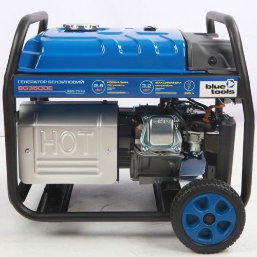 Бензиновый генератор BLUETOOLS BG3500E + масло (3.2 кВт) (220-7010)