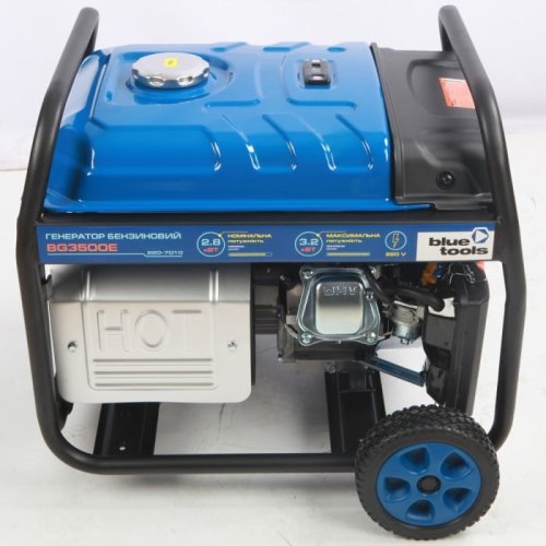 Бензиновый генератор BLUETOOLS BG3500E + масло (3.2 кВт) (220-7010)