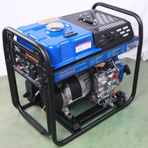 Генератор дизельный BLUETOOLS DG4500E + масло (4 кВт) (220-7009)