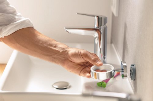 Клей для приклеивания аксессуаров к стене Grohe QuickFix QuickGlue A2 (41128000)