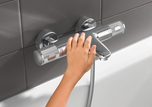 Душова система Grohe Tempesta Cosmopolitan System 250 Cube з термостатичним змішувачем для ванни QuickFix Precision Feel