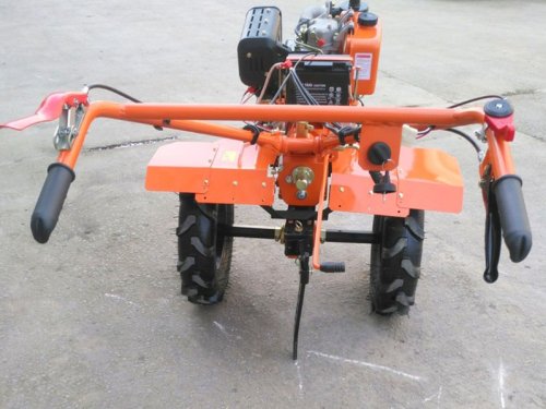 Мотоблок TT-1100BE-ZX (редукторный), двигатель 186FE (9 л.с.) – дизель.