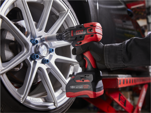 Гайковерт ак.уд. 18В, 5Ач, DW-401A 2-скор., 2акк. 813Нм, 1/2"