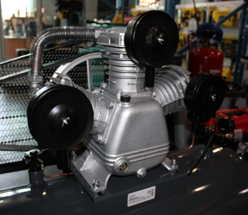 Компрессор рес-220л 1100/900л/мин 7,5кВт 10бар 380В 3 цилиндра V-под.