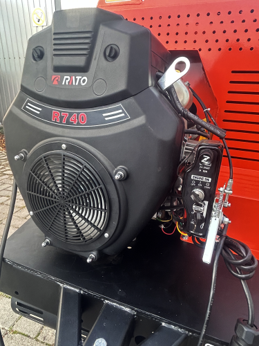 Измельчитель бенз. DCH6 25л.с., диам.веток до 18см, барабан с 2 ножами