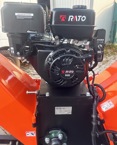 Измельчитель бенз. P4206 15л.с., диам.веток до 15см, барабан с 2 ножами