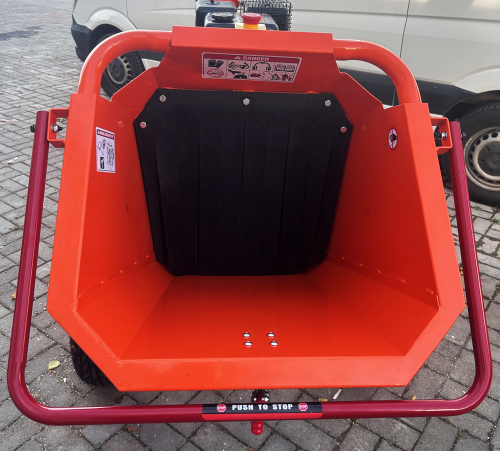 Измельчитель бенз. P4206 15л.с., диам.веток до 15см, барабан с 2 ножами