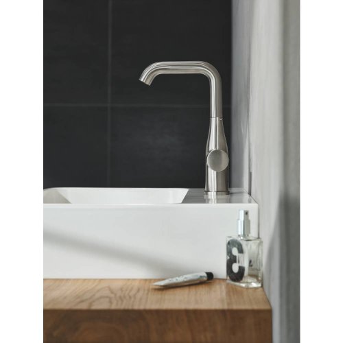 Однорычажный смеситель для раковины L-Size Grohe Essence (32628DC1)