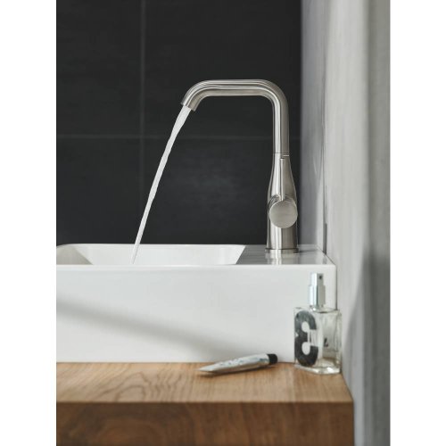 Однорычажный смеситель для раковины L-Size Grohe Essence (32628DC1)