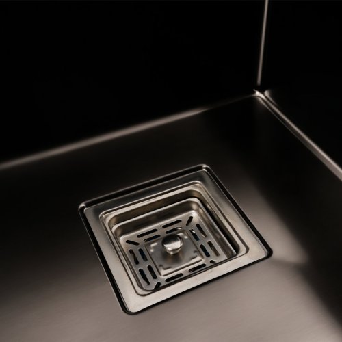 Мойка PVD черная Platinum Handmade HSBB (квадратный сифон, 3.0,/1.0)