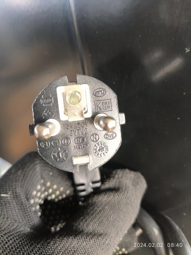 Ленточная деревообрабатывающая пила TVK HBS400