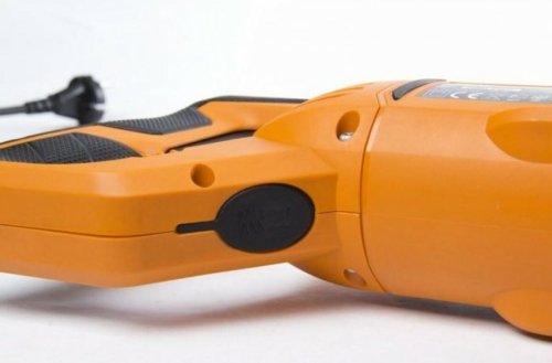 Пила сабельная сетевая AEG: 900 Вт, 3500 об/мин, амплитуда походка- 19 мм