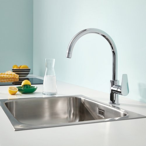 Смеситель для кухни Grohe QuickFix StartEdge 30529001 с дозатором Authentic 40537000 (30529005)