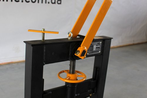 Каменеріз Lumag LST3314