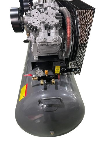 Поршневий компресор MAST 2105/500L 400V