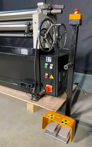 Вальцовочный станок MAST Metalltechnik M-ESR-2020x3.0 400V