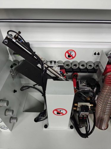 Кромкооблицовочный станок MAST Holztechnik K308