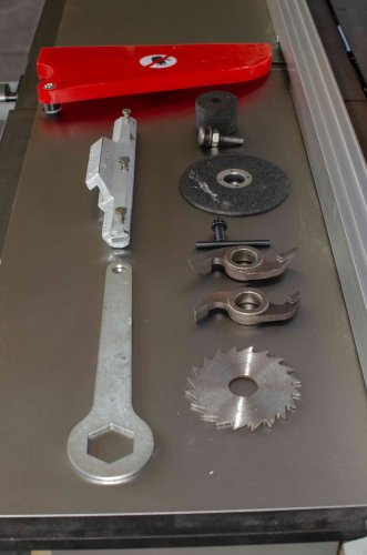 Станок комбинированный деревообрабатывающий FDB Maschinen MLQ400M (с кареткой)