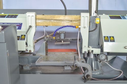 Верстат стрічкопильний FDB Maschinen SGA300G