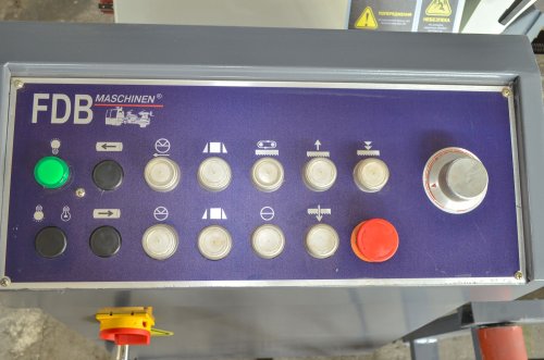 Верстат стрічкопильний FDB Maschinen SGA300G