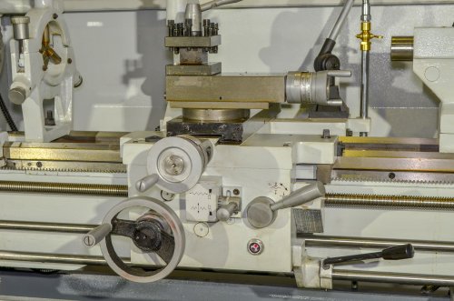 Станок токарно-винторезный FDB Maschinen Turner 360x1000W(2,2 kw-DPA