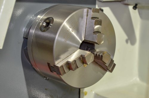 Станок токарно-винторезный Turner 250x700GN