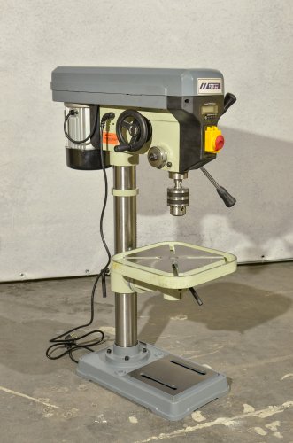 Сверлильный станок FDB Maschinen Drilling 20 B