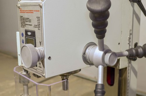 Сверлильно-фрезерный станок FDB Maschinen BF 16B