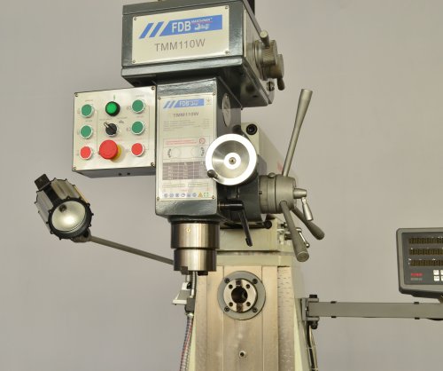 Универсально-фрезерный станок FDB Maschinen TMM110W