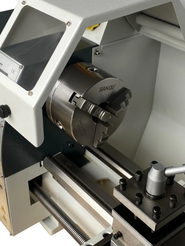 Токарно-винторезный станок по металлу 9craft 250Е 250х800 1100W 38 мм шпиндель