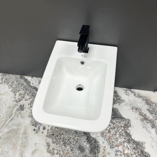 Подвесное биде VBI CAPRERA WHITE