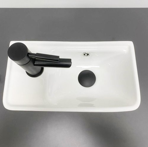 Умывальник (раковина) VBI JESI R WHITE подвесной