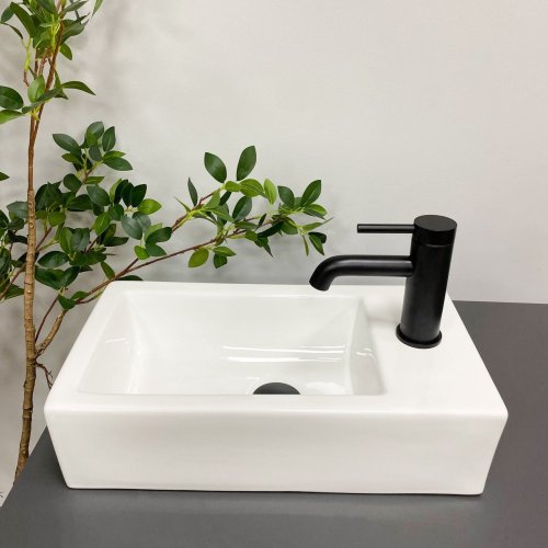 Умывальник (раковина) VBI LECCE L WHITE накладной подвесной