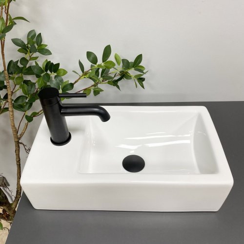 Умывальник (раковина) VBI LECCE U WHITE накладной