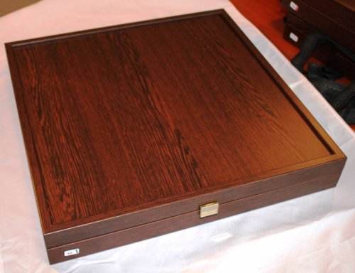 Шахматы Manopoulos "Титаны" 36х36 см (красные) S6RED