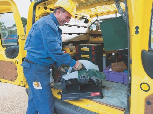 Монтажная пила Metabo CS 23-355