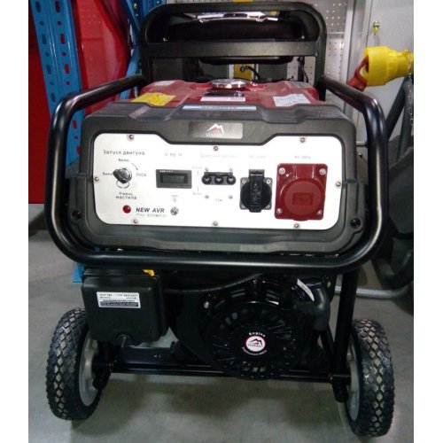 Бензиновый генератор Vulkan SC8000TE