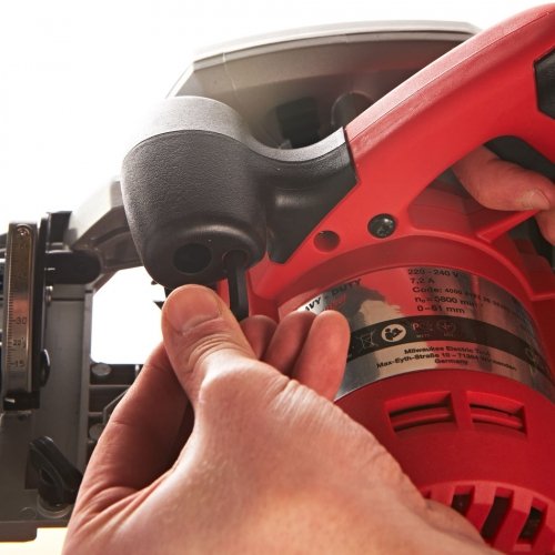 Дисковая пила MILWAUKEE CS 60