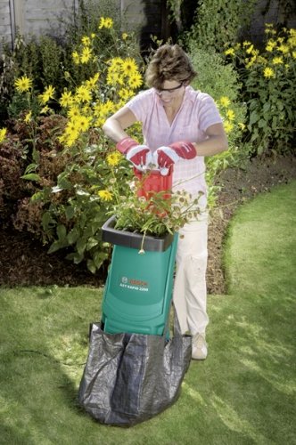 Измельчитель садовый Bosch AXT Rapid 2000