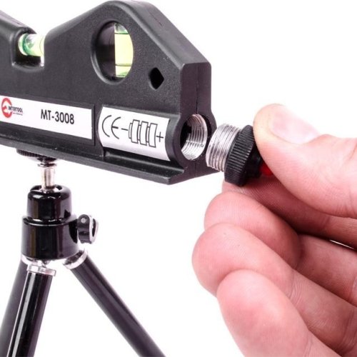 Уровень лазерный INTERTOOL MT-3008