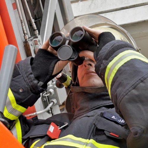 Бинокль Bresser Spektar 10x42 WP