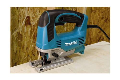 Лобзик Makita JV0600K