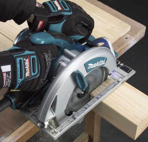 Дискова пилка MAKITA N5900B