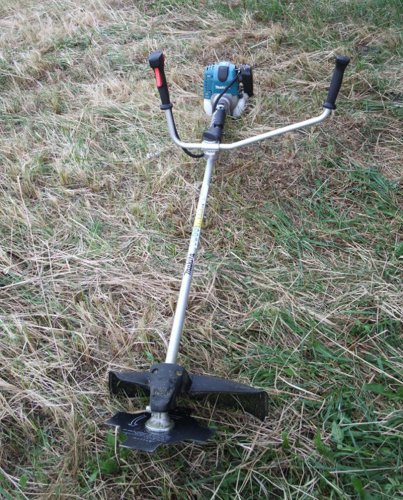 Бензокоса MAKITA EBH253U