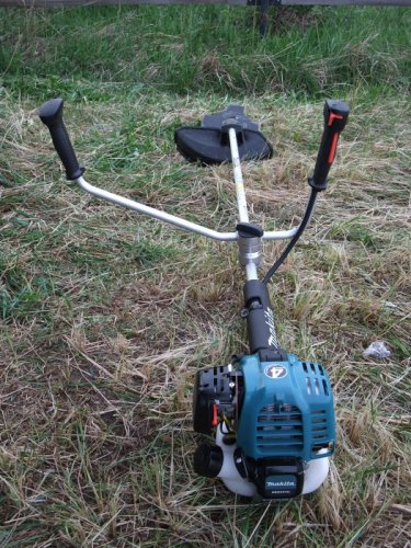 Бензокоса MAKITA EBH253U