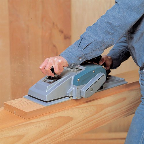 Фуганок MAKITA 1806B