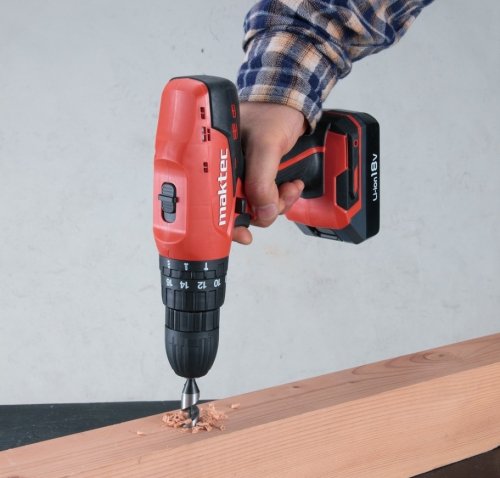 Шуруповерт ударный аккумуляторный MAKTEC MT081E