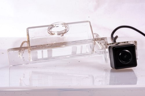 Камера заднего вида Fighter CS-CCD+FM-07 (Hyundai/Kia)