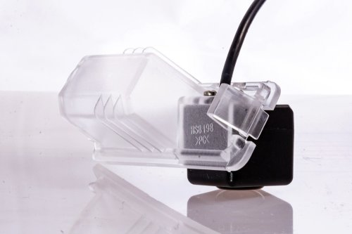 Камера заднего вида Fighter CS-CCD+FM-13 (VW/Skoda/Seat)