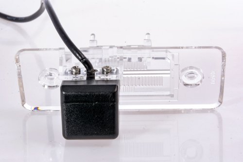 Камера заднего вида Fighter CS-CCD+FM-16 (VW/Skoda/Seat)